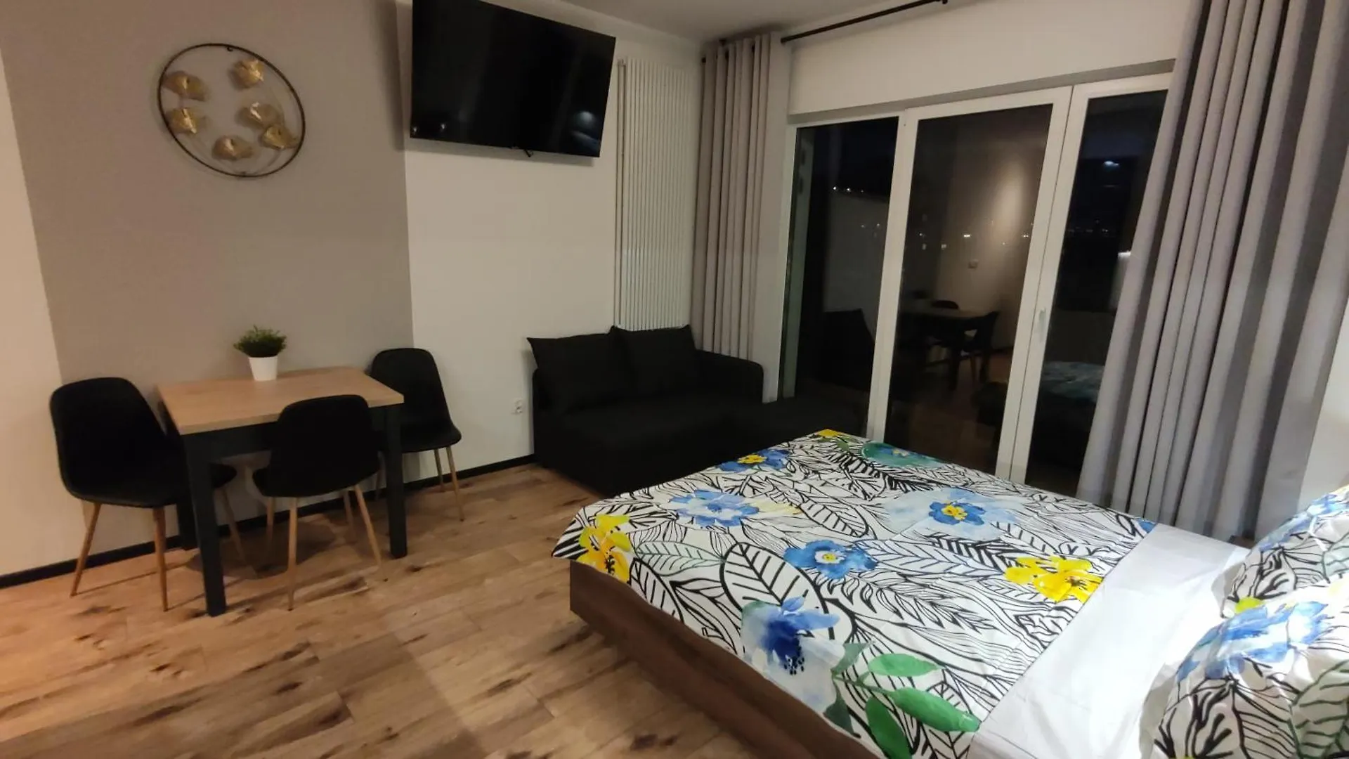 One-Room Apartment Nyska Residence Free Garage!!! Wroclaw 0*,  Poland