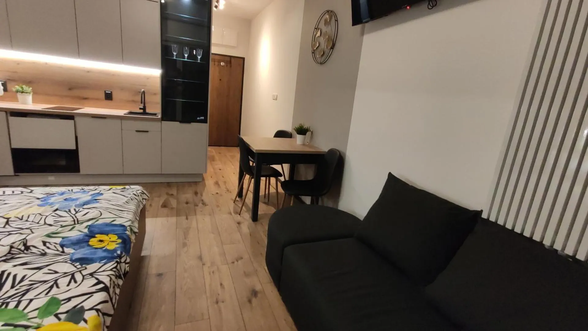 One-Room Apartment Nyska Residence Free Garage!!! Wroclaw