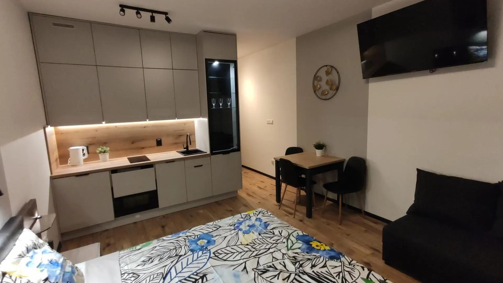 One-Room Apartment Nyska Residence Free Garage!!! Wroclaw